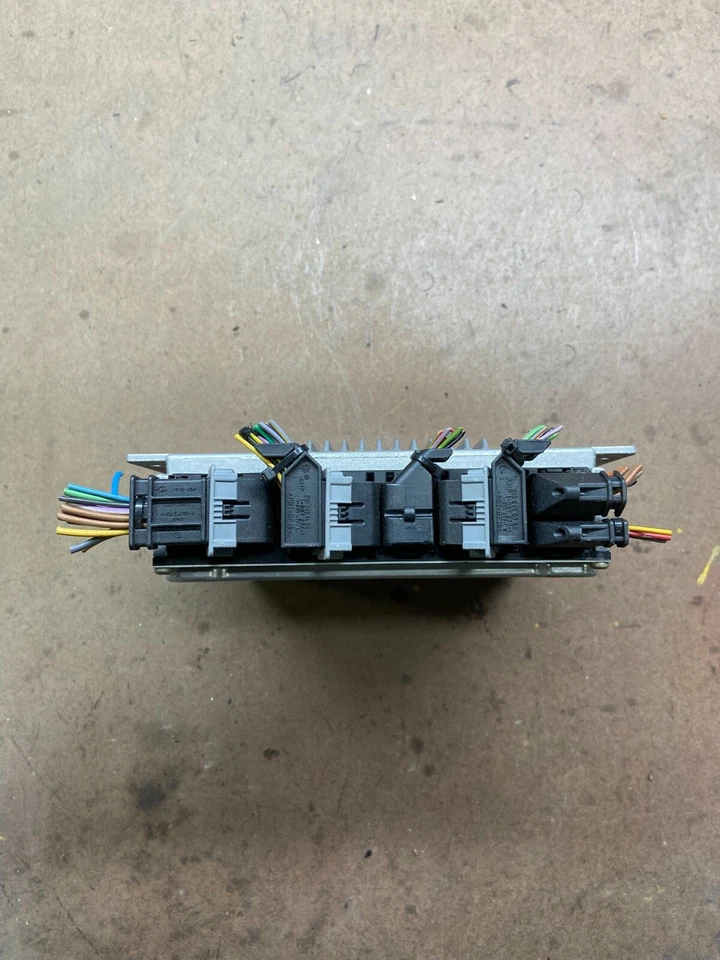 Computadora motor Mercedes Benz ML320 1998 2000 ECU ECM M3380 DG Foto 2 de 4