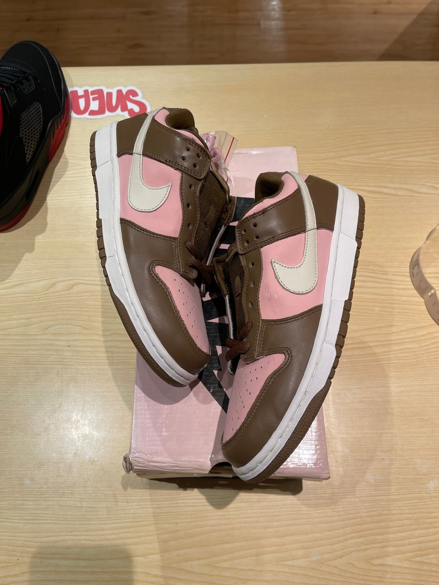 Size 10M/11.5W - Nike SB Dunk Low Stussy Cherry 304292-671 Size 10M/11.5W - Nike SB Dunk Low Stussy Cherry 304292-671