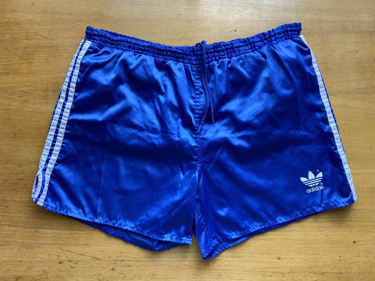 ADIDAS VINTAGE SHORTS 90s FOOTBALL SOCCER SHORTS sz L MEN BLUE