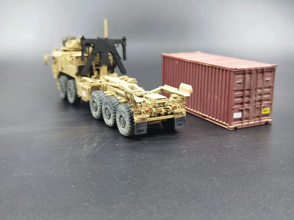 1/72 Us Army Oshkosh Tactical Container Transport Vehicle Desert Color Model - Image 3 of 4