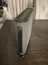 Motorola - Dual-Band AC1900 Router with 16 x 4 DOCSIS 3.0 Cable Modem - Black