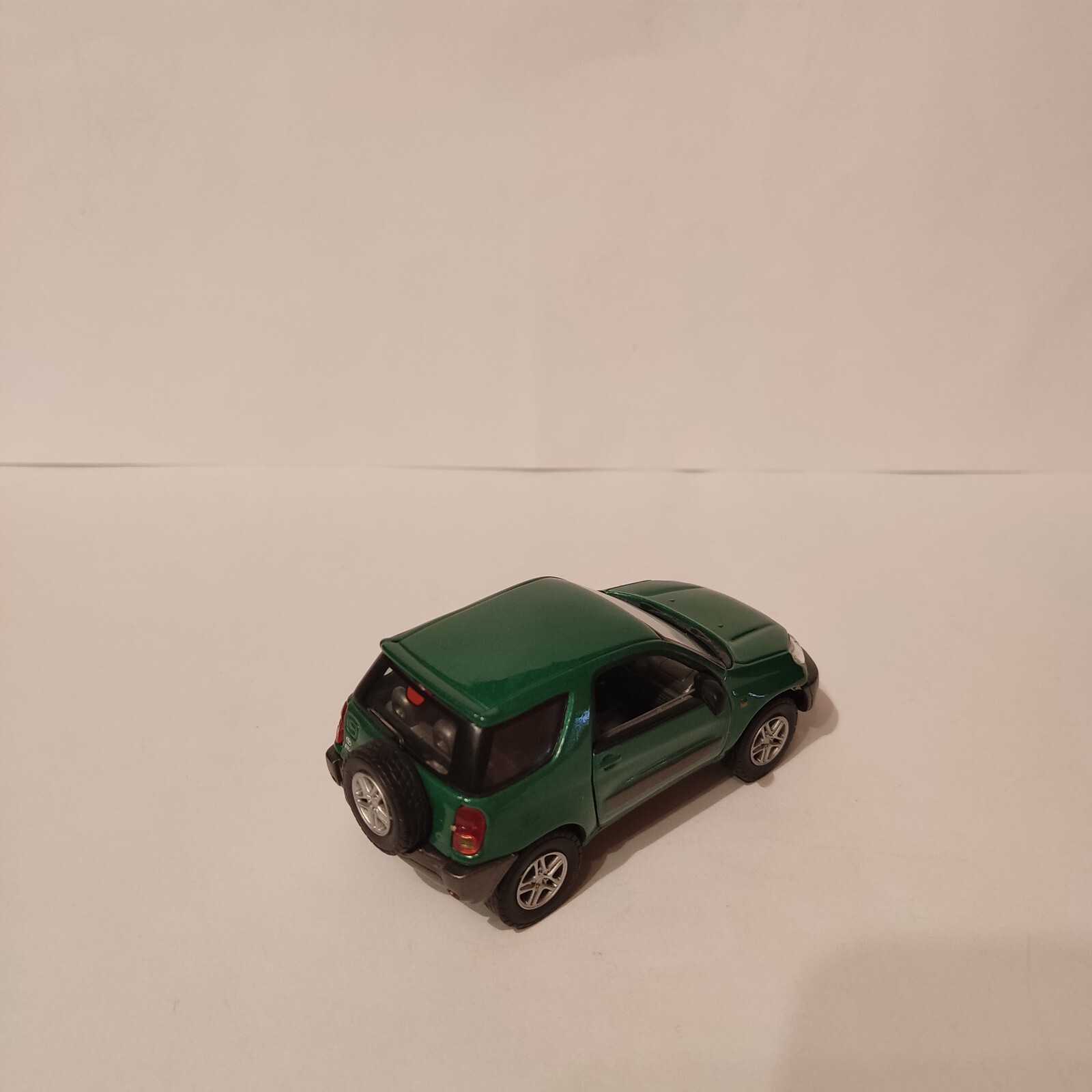 Picture 6 of 9