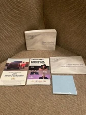 2021 Chevrolet Tahoe Suburban Owners Manual with quick start and warranty guide