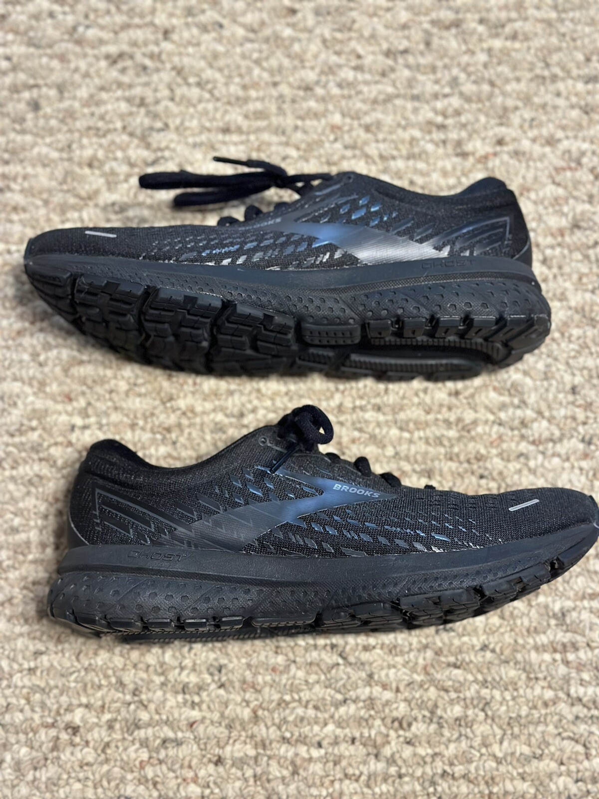 womens ghost 12 running shoe