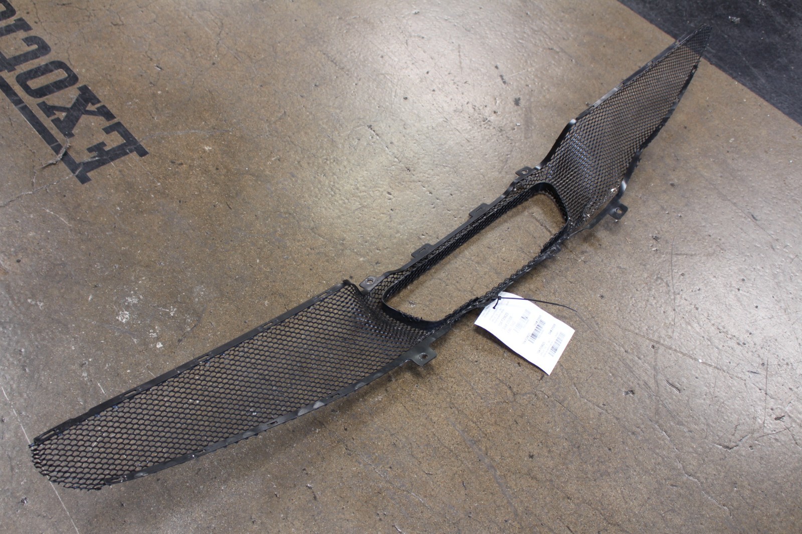 Ferrari 296 GTB, Rear Bumper Grille, Dmg, Used, P/N 984461