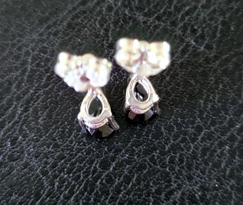 ⚫️NEW NATURAL PEAR THAI BLACK SPINEL 925 STERLING CHEVRON PRONG STUD EARRINGS - Bild 4 von 11
