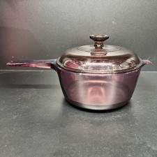 CORNING VISIONS CRANBERRY GLASS COOKWARE 2.5L W/ PYREX LID PURPLE PAN POT