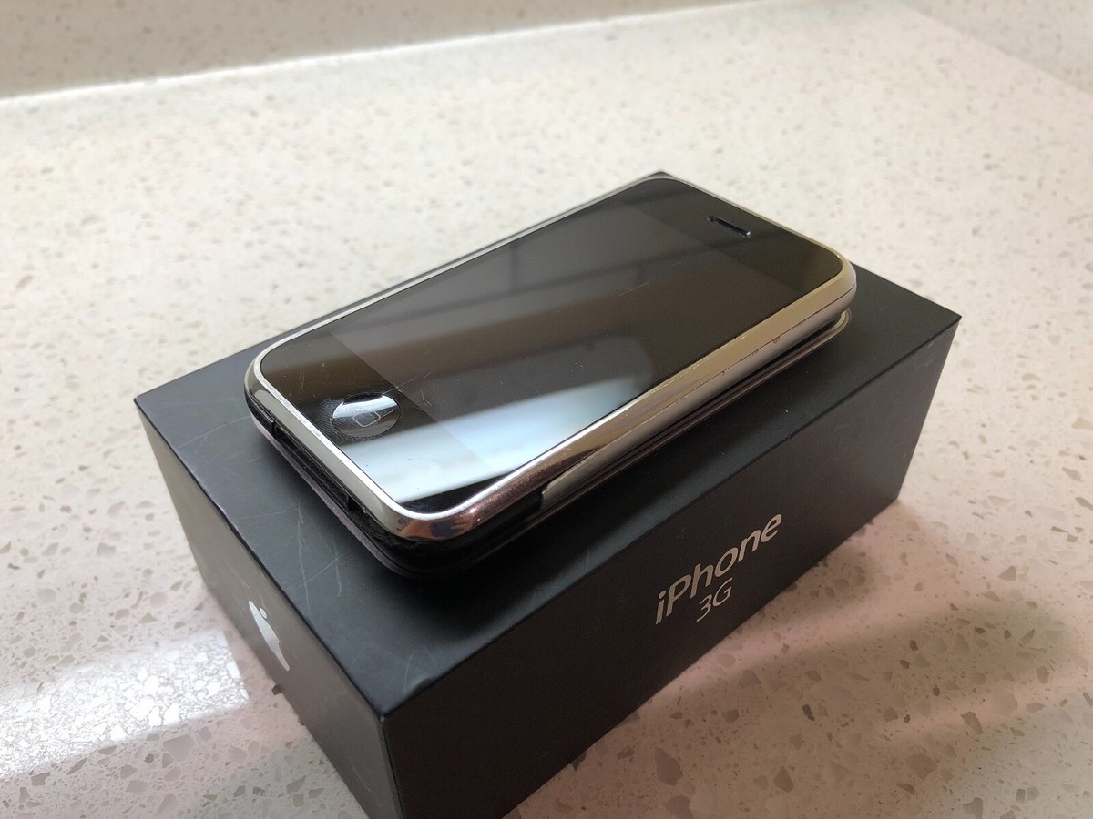 APPLE iPhone 1 ~ 1st Generation 2G - 8 GB - iOS 1 - RARE