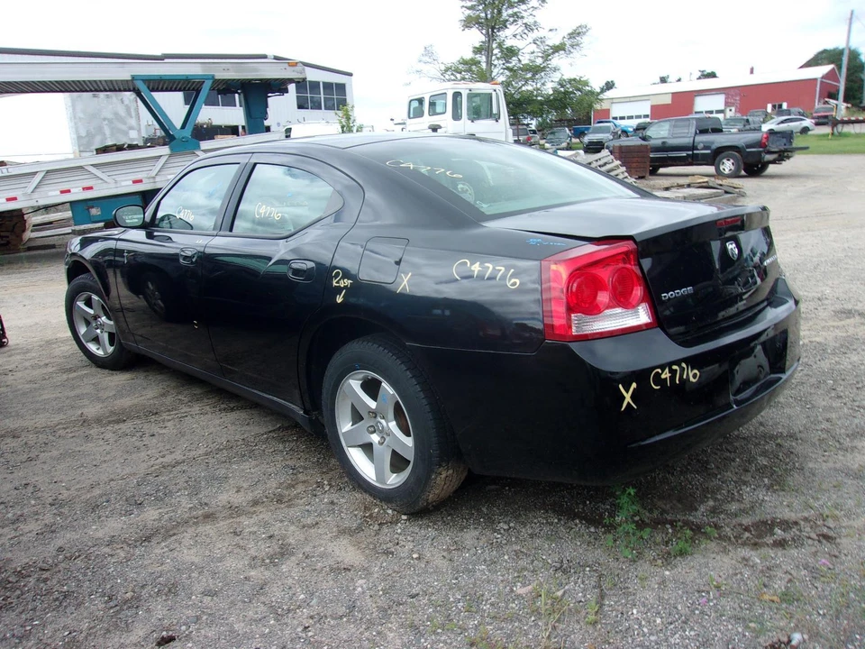 Used Front Center Interior Rear View Mirror fits: 2009 Dodge Charger manual dimm - Image 3 of 4