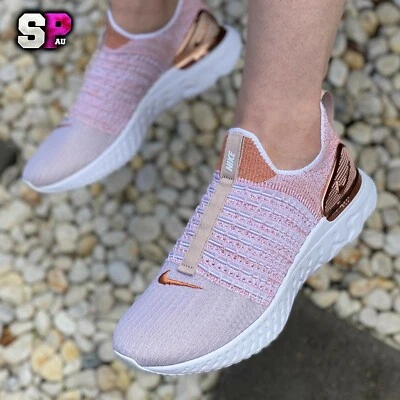 react phantom run flyknit 2 running shoe womens