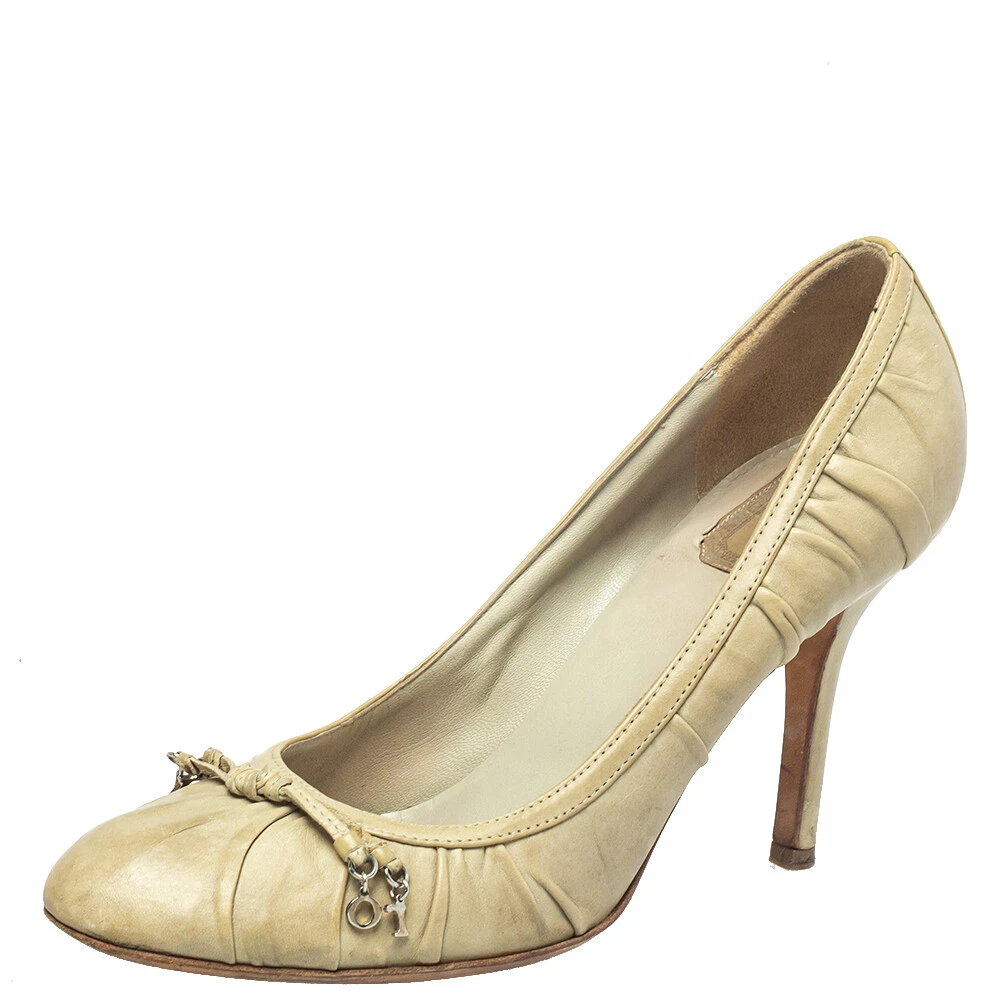 Escarpins à enfiler bout rond en cuir gris Dior taille 39,5