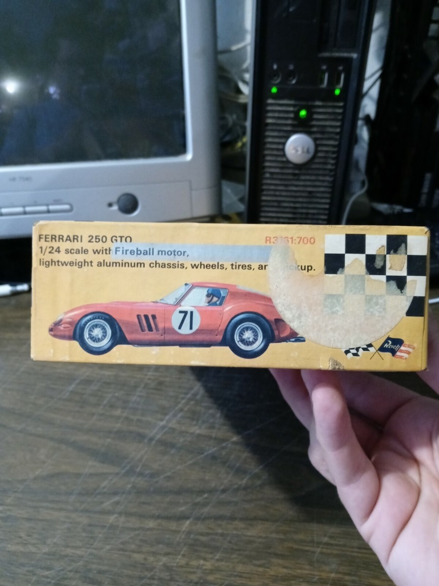 Vintage Revell Model Racer Ferrari 250 GTO 1/24 Scale Vintage Revell Model Racer Ferrari 250 GTO 1/24 Scale