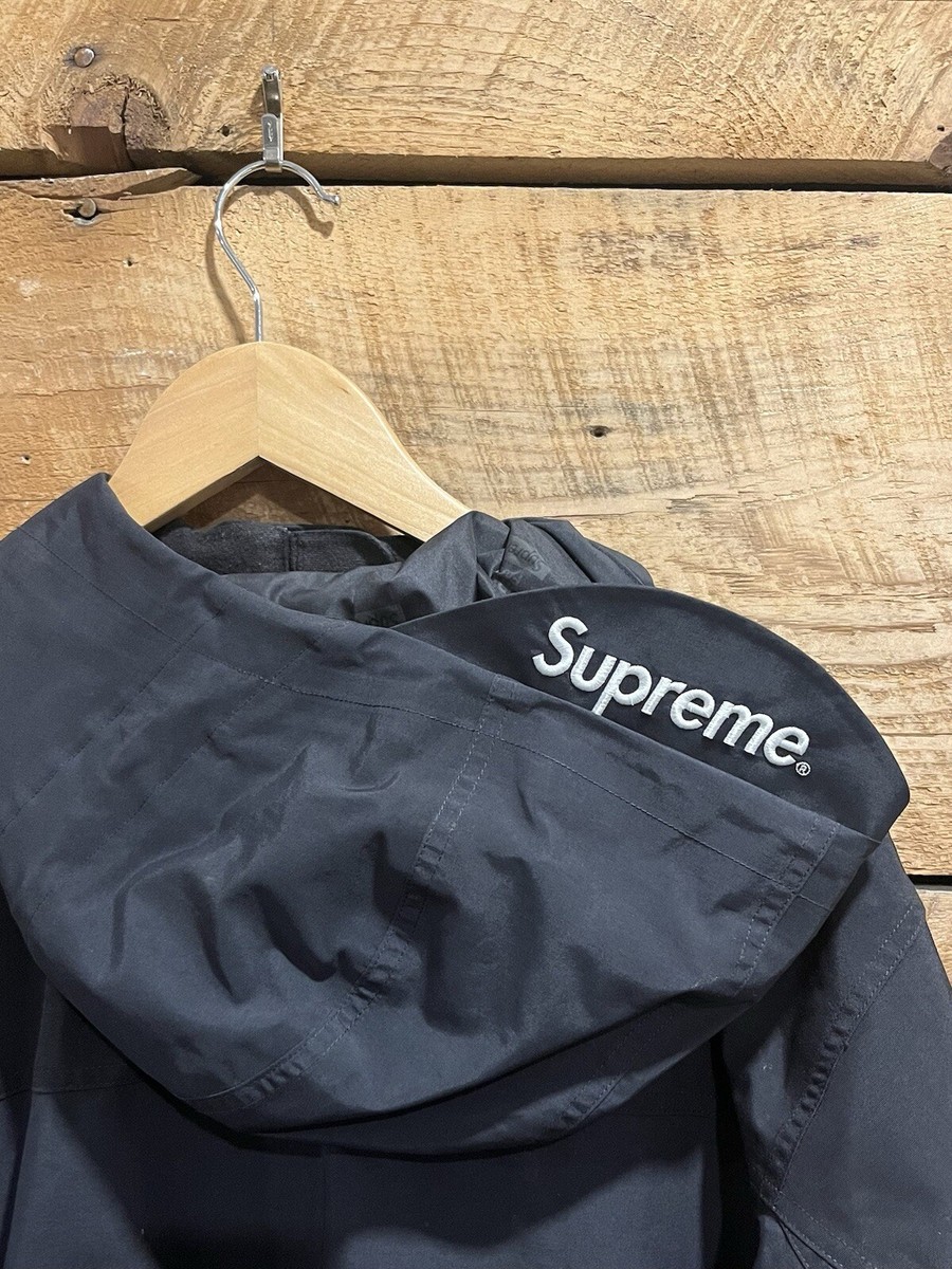 Supreme x The North Face RTG Jacket GORE-TEX Black SS20 Size Supreme x The North Face RTG Jacket GORE-TEX Black SS20 Size