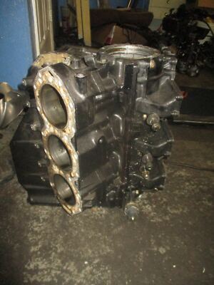 Johnson Ocean Pro 200hp outboard crankcase block (335050)