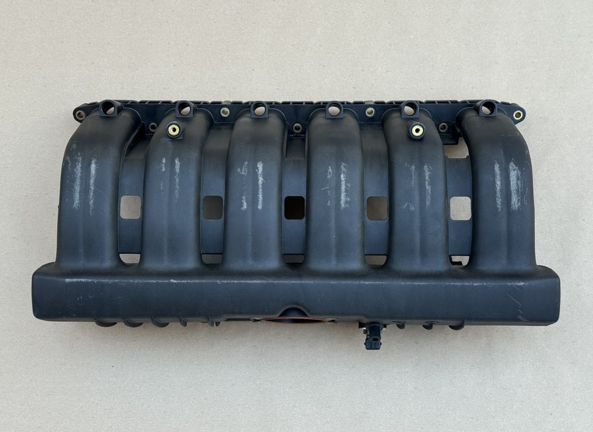 冷凍ADL50 M50 1995-1999 BMW E36 M50 S50 Intake Manifold OEM 173572825 for sale
