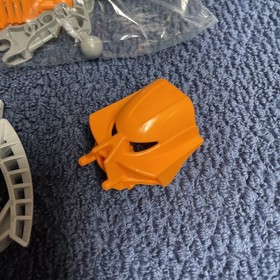 LEGO Bionicle Matoran 8946 Photok 100% Complete Good shape