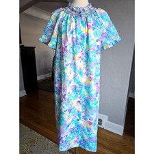 Vintage Lounge Around Floral Multicolor Housecoat Smocked Collar NWOT L-1X