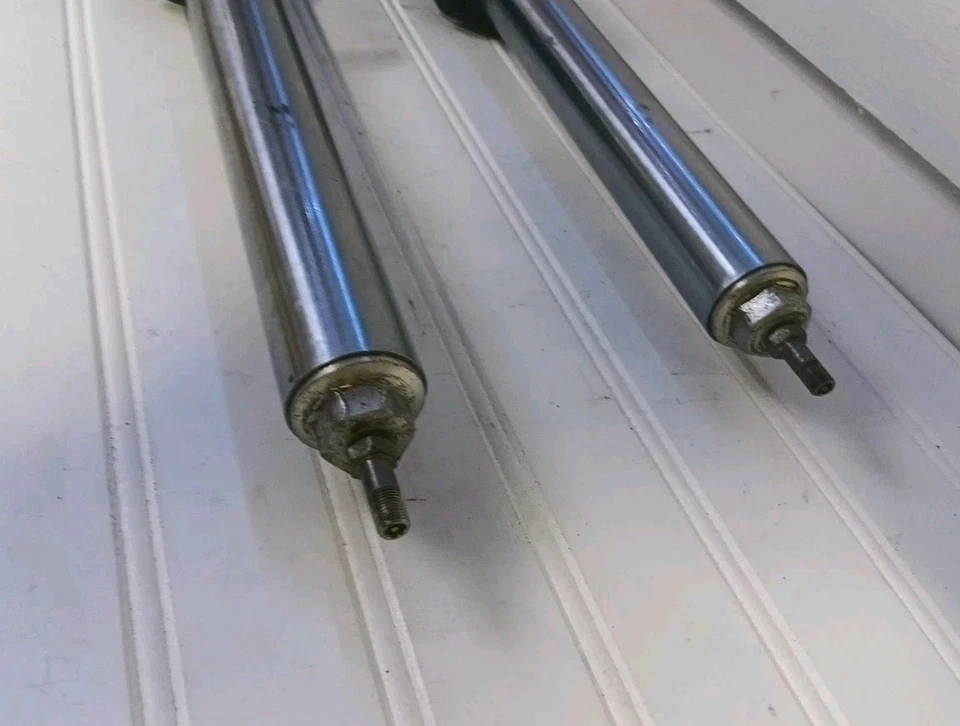 1977 - 1981 YAMAHA YZ250 YZ 250 RARE  VINTAGE FORKS SUSPENSION 36MM - Image 4 of 4