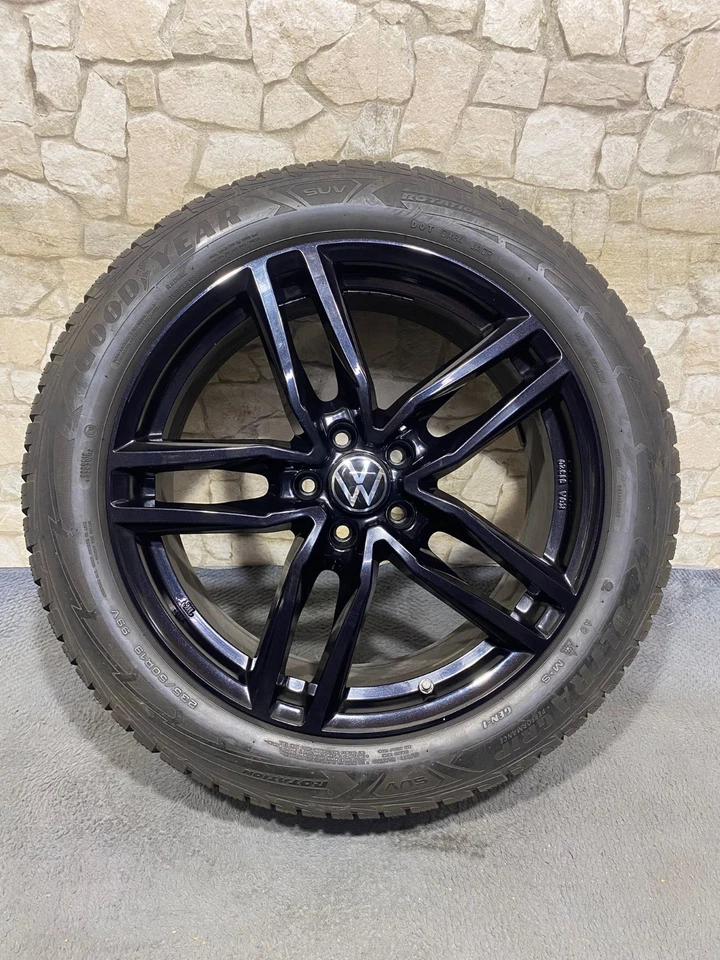 VW Tiguan 2 5NA 19 Zoll Felgen Winterreifen 235/50 R19 - Bild 3 von 4