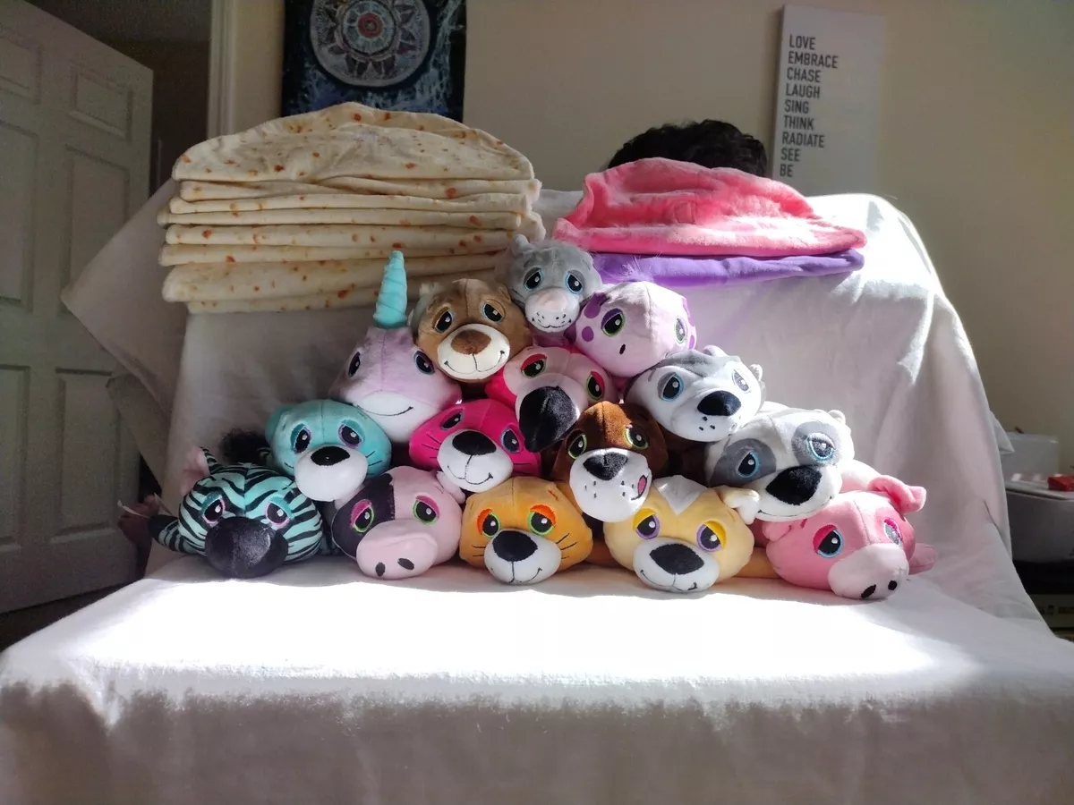 Cutetitos Babitos Plush Lot of 15 Toy Wrap Stuffed Animals And 10