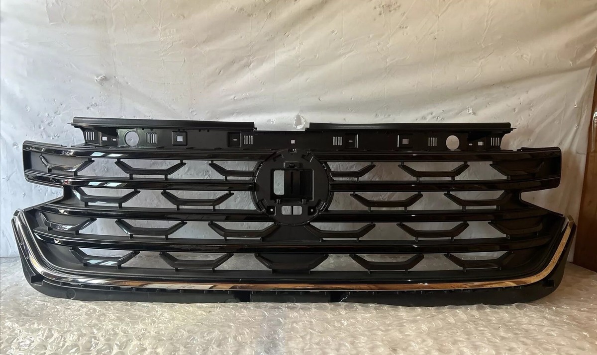 2024 2025 Volkswagen Atlas Cross Sport Grill Grille OEM 3CN853653