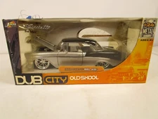 JADA 1/24 DUB CITY OLD SKOOL SLAMMED SILVER/BLACK 1956 CHEVY BEL AIR NEW SEALED