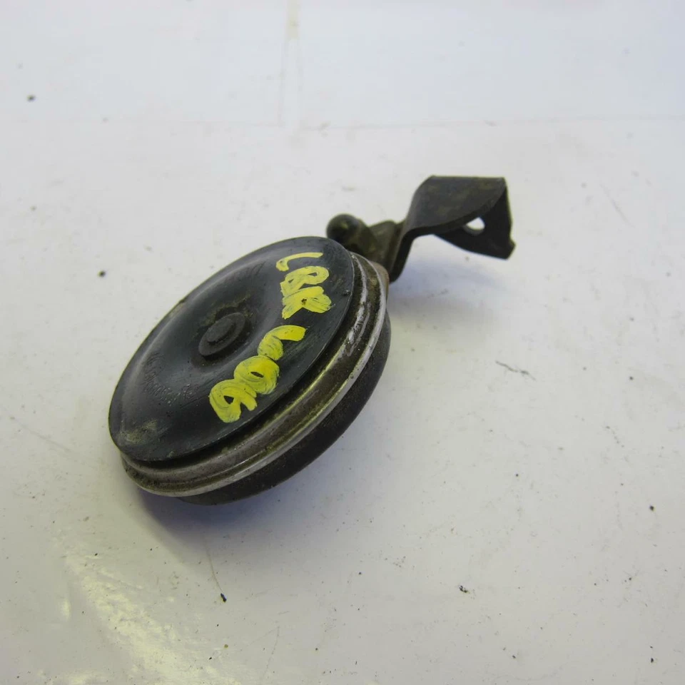 2004 Honda CBR 600 RR OEM HORN SIGNAL - Image 4 of 4