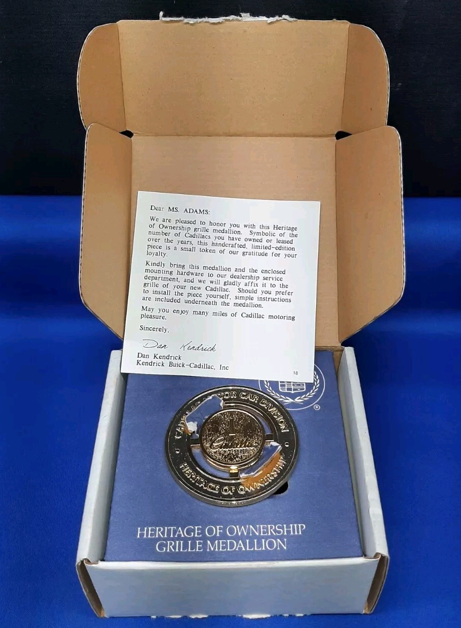 Cadillac Motor Car Division Heritage of Ownership Grille Medallion I New In Box