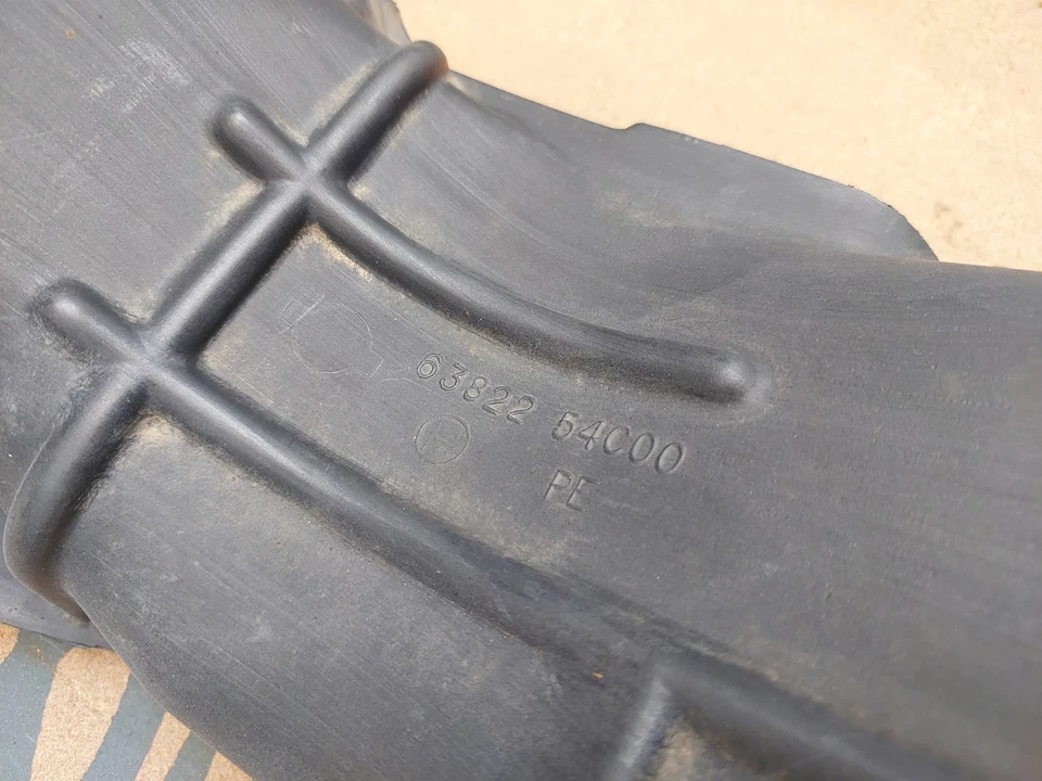 JDM Nissan Pulsar GTiR RNN14 N14 63823 54C00 Air Guide Duct - Image 3 of 4