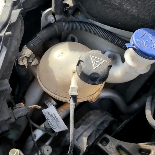 PEUGEOT 208 PREMIUM 2015-2019 EXPANSION BOTTLE