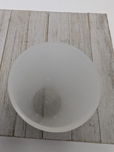 TWO Rubbermaid Servin' Saver 14 ounce Tumblers Cups 3926 Almond Lids - Picture 14 of 14