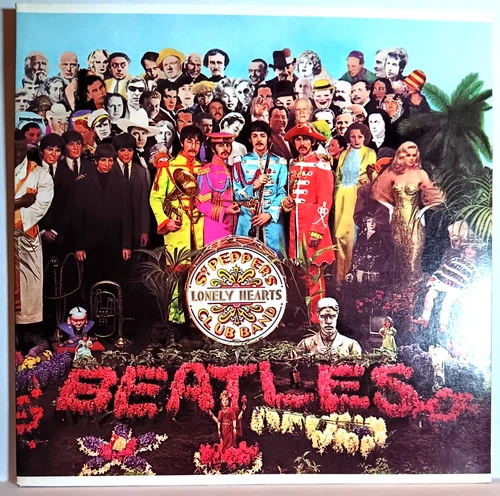 The Beatles ~ Sgt Peppers Lonely Hearts Club Band Vinyl Capitol SMAS 2653 Insert