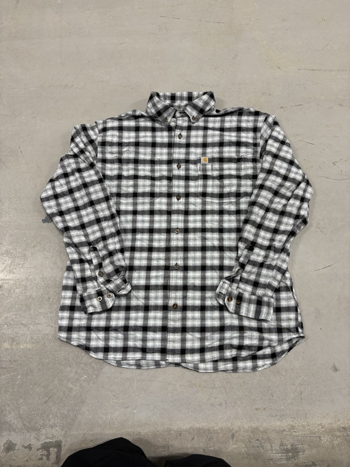 Carhartt Men's Long Sleeve Relaxed Fit Plaid Flannel Shirt Size XL Black White