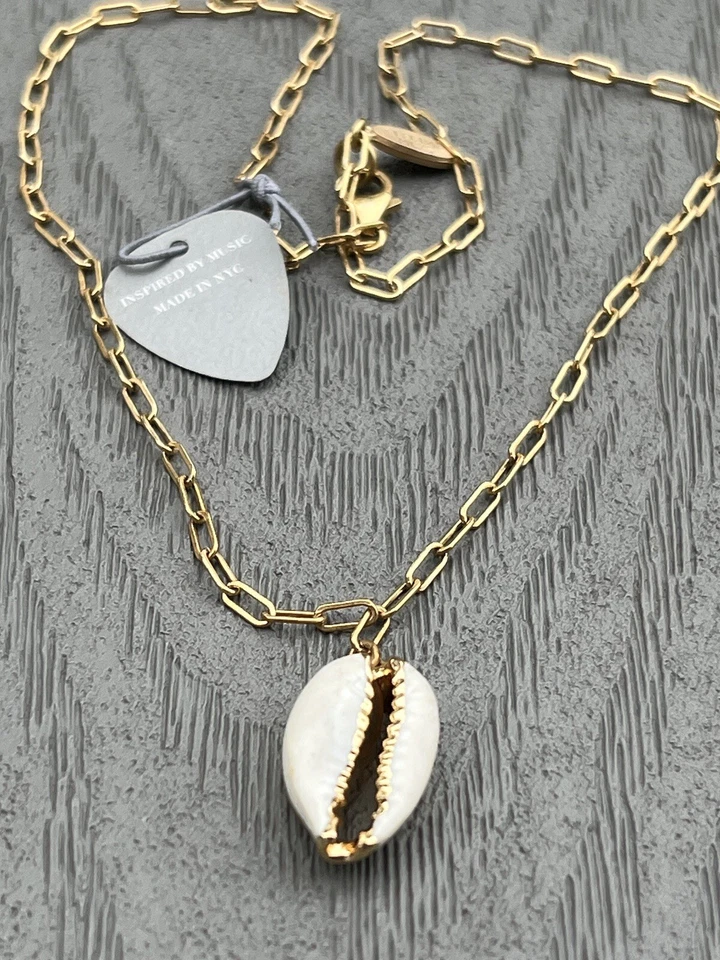 NUEVO CON ETIQUETAS $88 Elecciones Eléctricas Collar de Cadena Lleno de Oro 14k con Colgante Cowrie Shell 16"