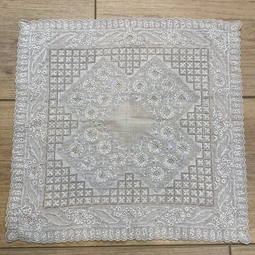 Antique Appenzell Wedding Handkerchief - Picture 7 of 9