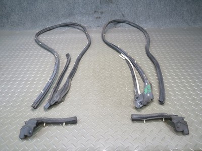 79-83 DATSUN 280ZX 2+0 SET OF 4 LEFT & RIGHT DOOR WEATHERSTRIP SEAL OEM