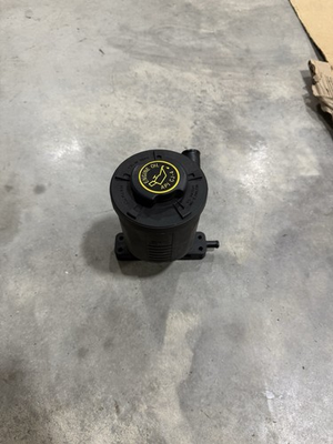 #ad 2008 2010 6.4 Powerstroke F250 F350 F450 Oil Fill Canister Oem $35.00