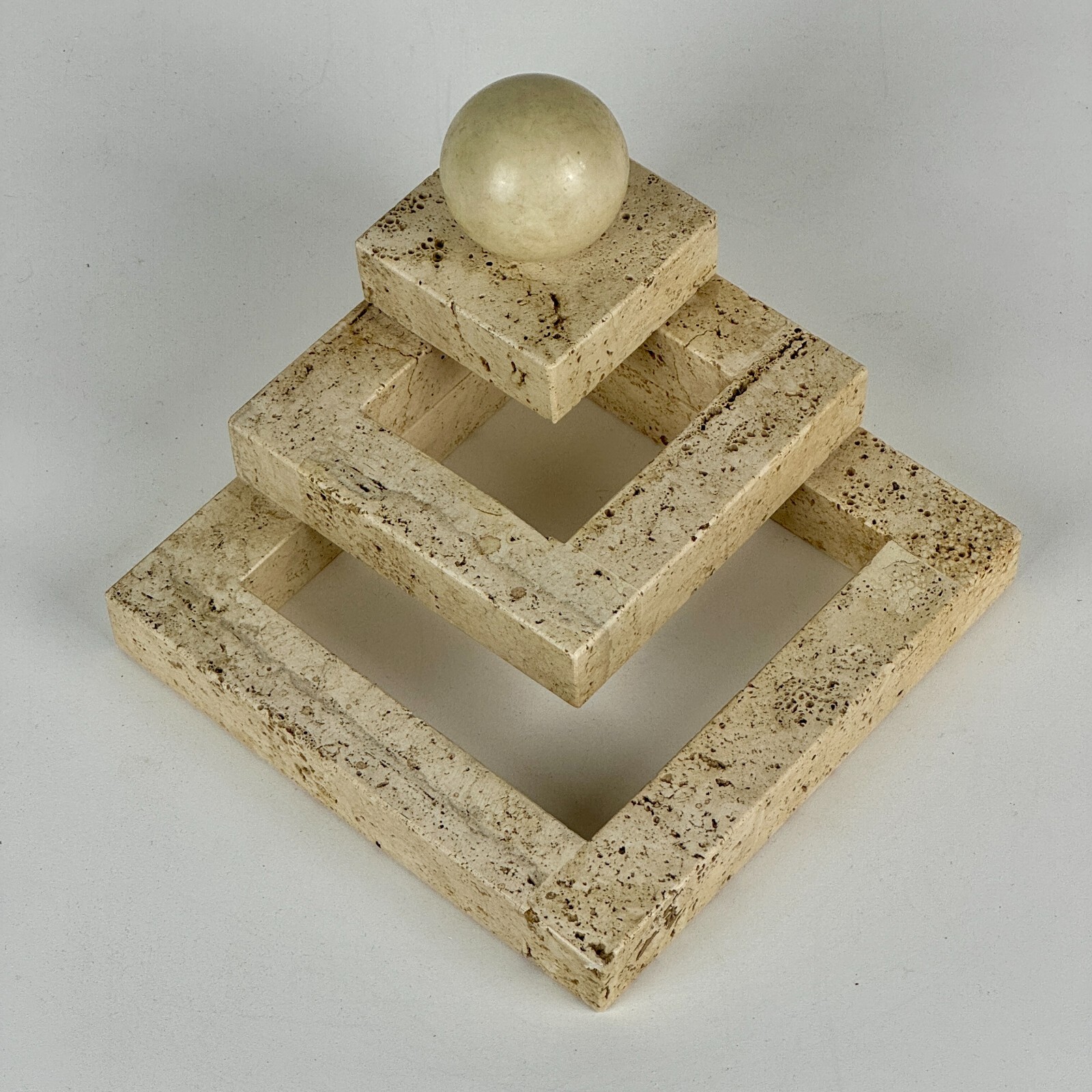 Foto 4 di 8