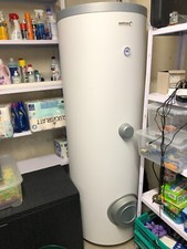 Brötje BSSB300B Solarspeicher 300L  H 1850mm D 650mm