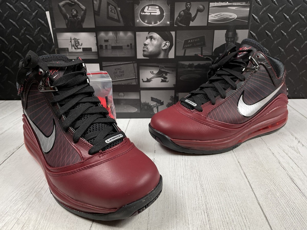 スポーツ LEBRON7QS Men's Size 6.5-New Nike Lebron 7 VII QS 2019 Christmas Day Team