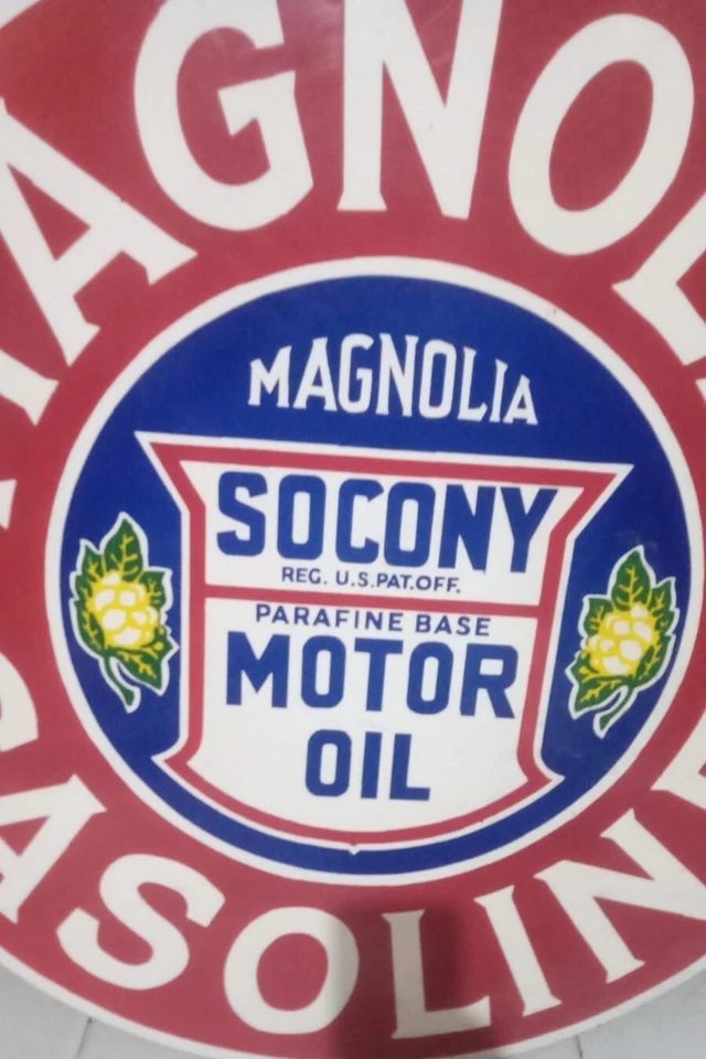 Magnolia Motor oil Rare Porcelain Heavy Metal 30 inches Single Side - Image 2 of 4
