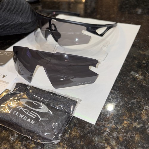 Oakley Radar EV Path Prizm Black Frame Sunglasses Multiple Lenses - Picture 5 of 6