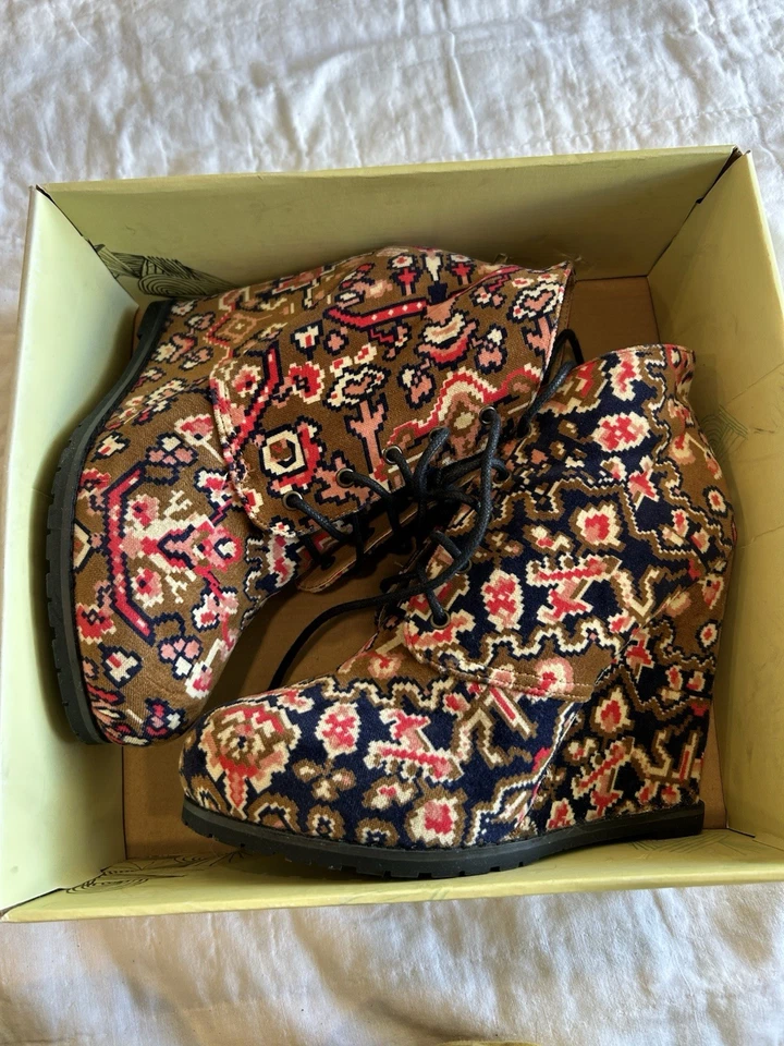 Alfombra Kimchi Azul Cuña Talla 8 Foto 4 de 4