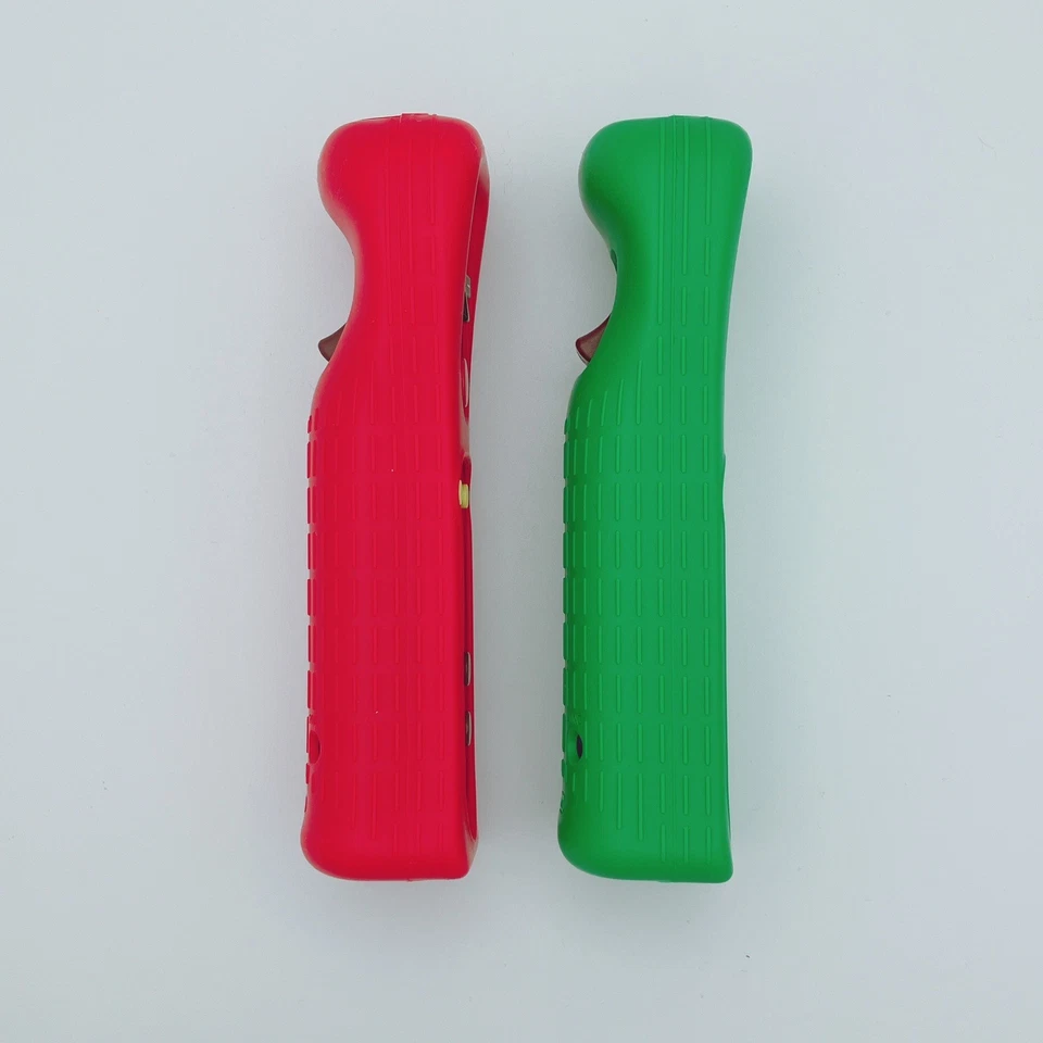 Nintendo Wii Remote Plus Controller Set Mario Red & Luigi Green Japan Used WiiU - Image 3 of 4