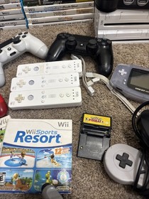 Huge Video Game Lot of Nintendo 64, Wii, Wii U, Gameboy, PS, DS & Xbox