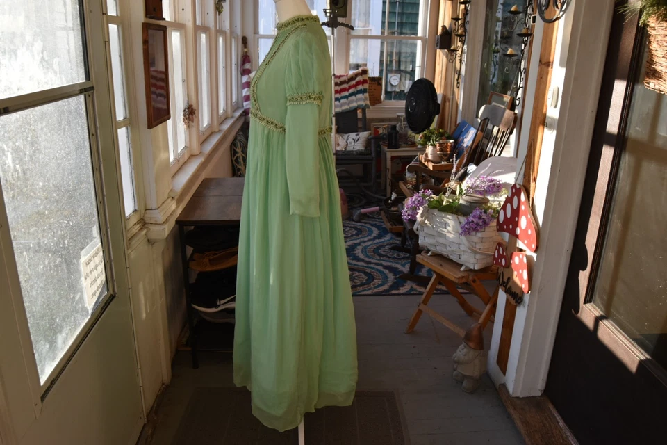 Винтажное макси-платье 70-х шифоновое слой эдвардианский стиль шалфей зеленый размер маленький - Изображение 2 из 4