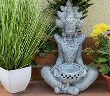 Frostfeste Steinfigur indische Göttin Sarasvati 41 cm – Steinguss Garten Deko