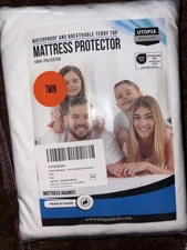 Waterproof and breathable Terry top mattress protector