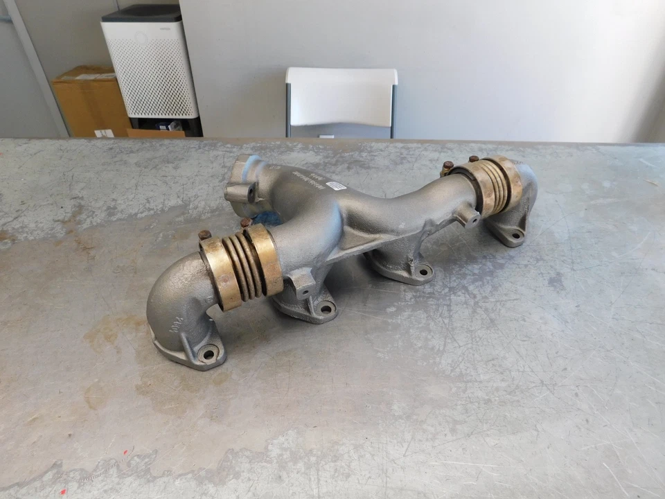 107 450SL 280SE 280SEL 350SEL 450SEL 350SEL 350SL 4.5L COLECTOR ESCAPE IZQUIERDO 1171422501 Foto 2 de 4