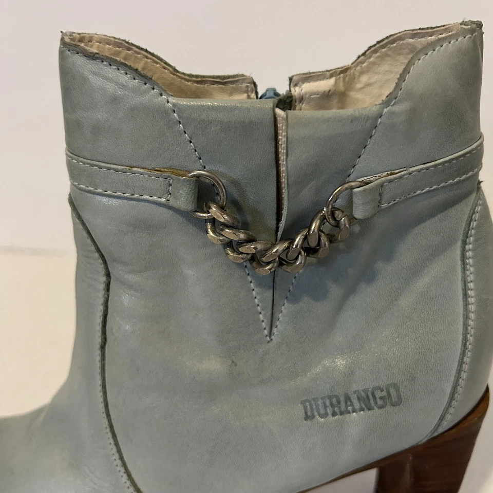 Durango Boots Womens Size 7 Light Blue Leather Ankle Booties Chain Heels R05590 - Image 3 of 4